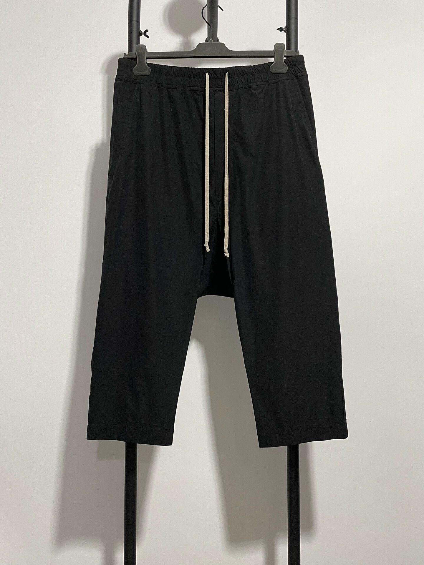 Rick Owens rick owens black cropped pants 52 size Size US 31 - 1 Thumbnail