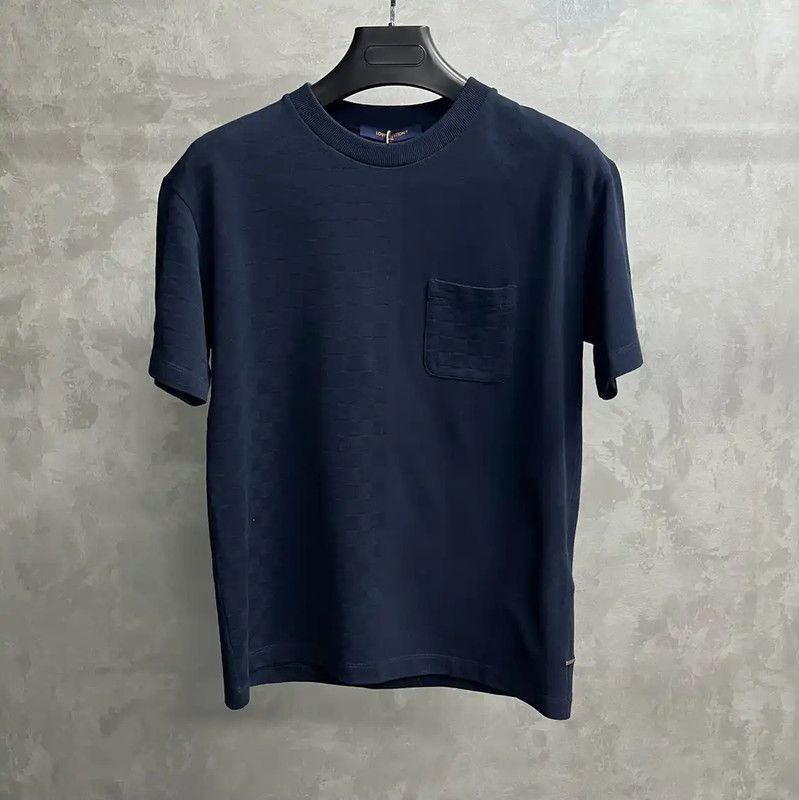 Louis Vuitton Louis Vuitton Men's Navy Cotton T-Shirt Size M 0089 Size US M / EU 48-50 / 2 - 1 Thumbnail