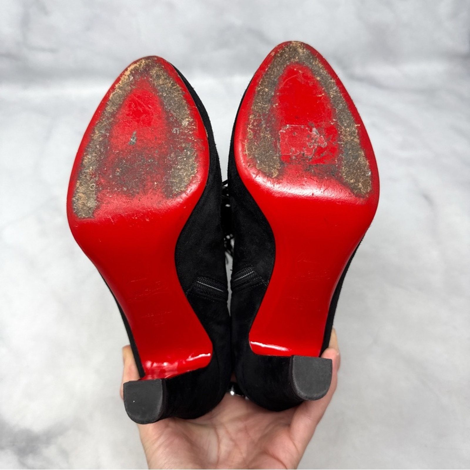 Christian Louboutin Christian Louboutin Christina Tassel Suede Ankle Boots Black Size US 5 / IT 35 - 8 Thumbnail