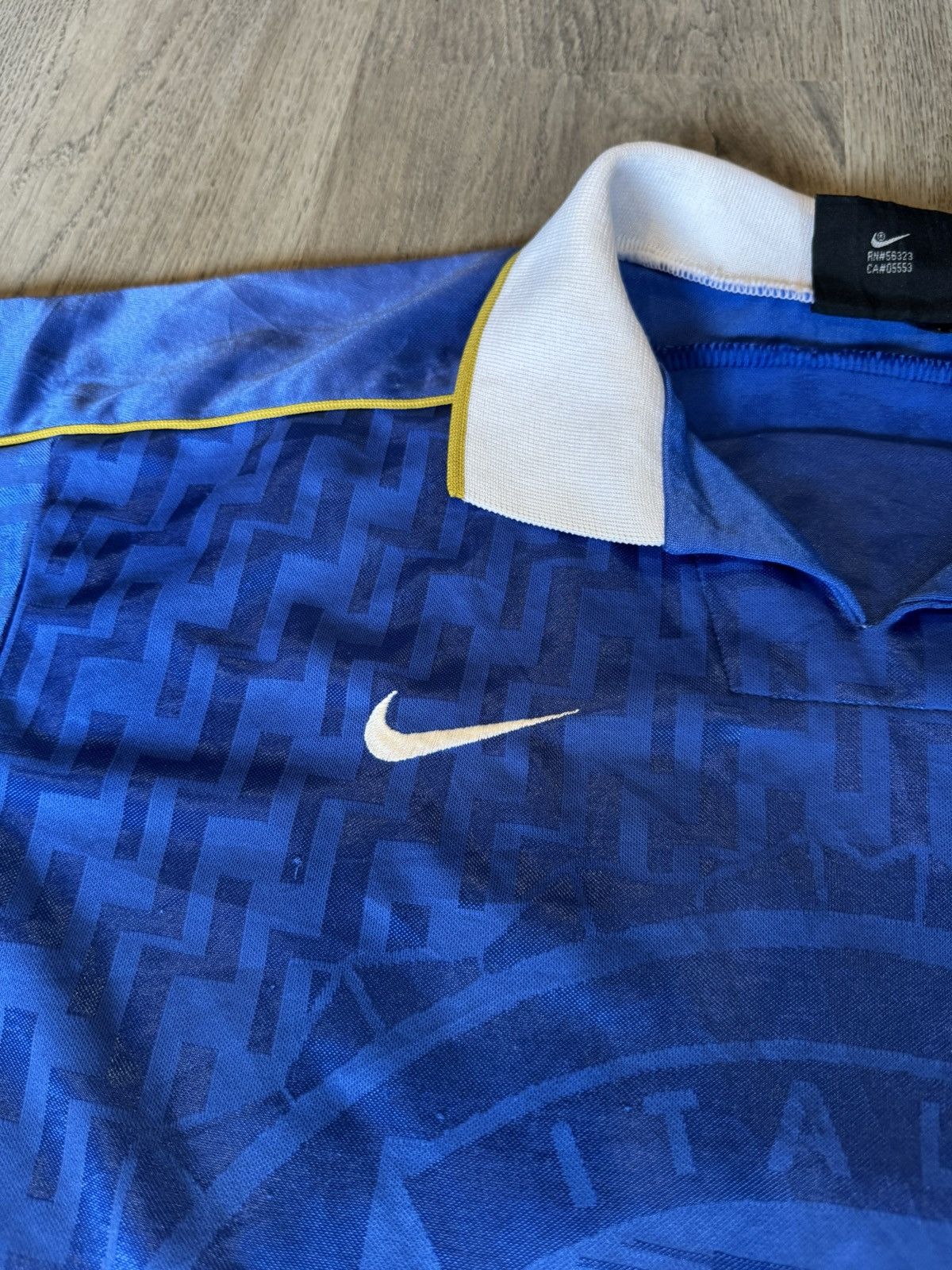 Nike VINTAGE ITALY 1994-1996 HOME JERSEY SHIRT BY NIKE Size US M / EU 48-50 / 2 - 4 Thumbnail