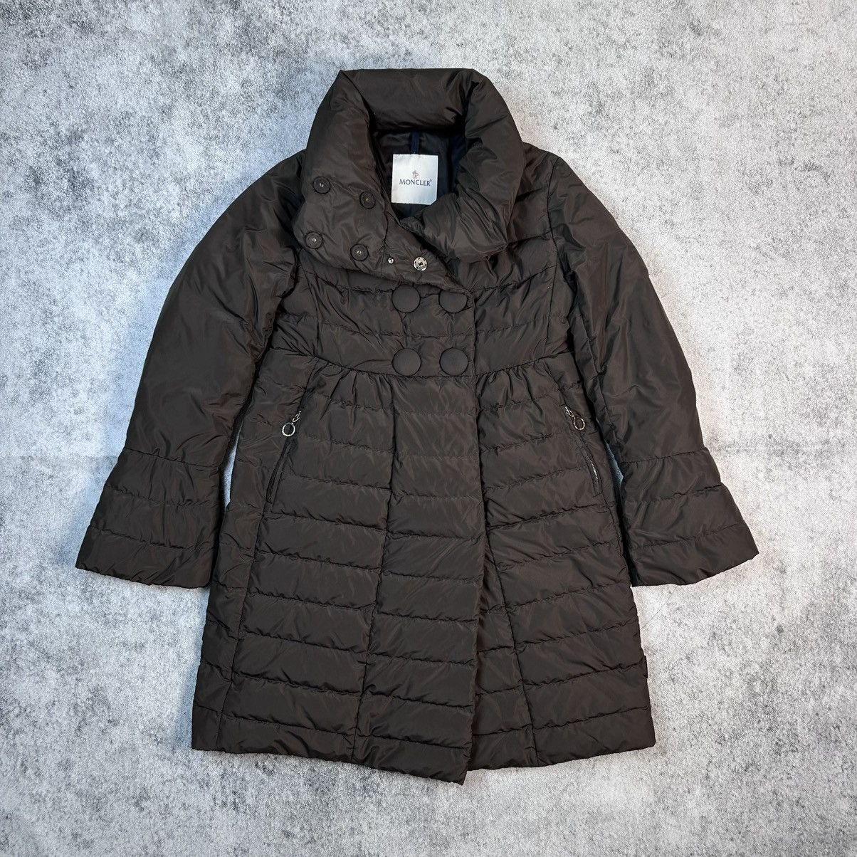 Luxury Moncler Johanna Down Coat