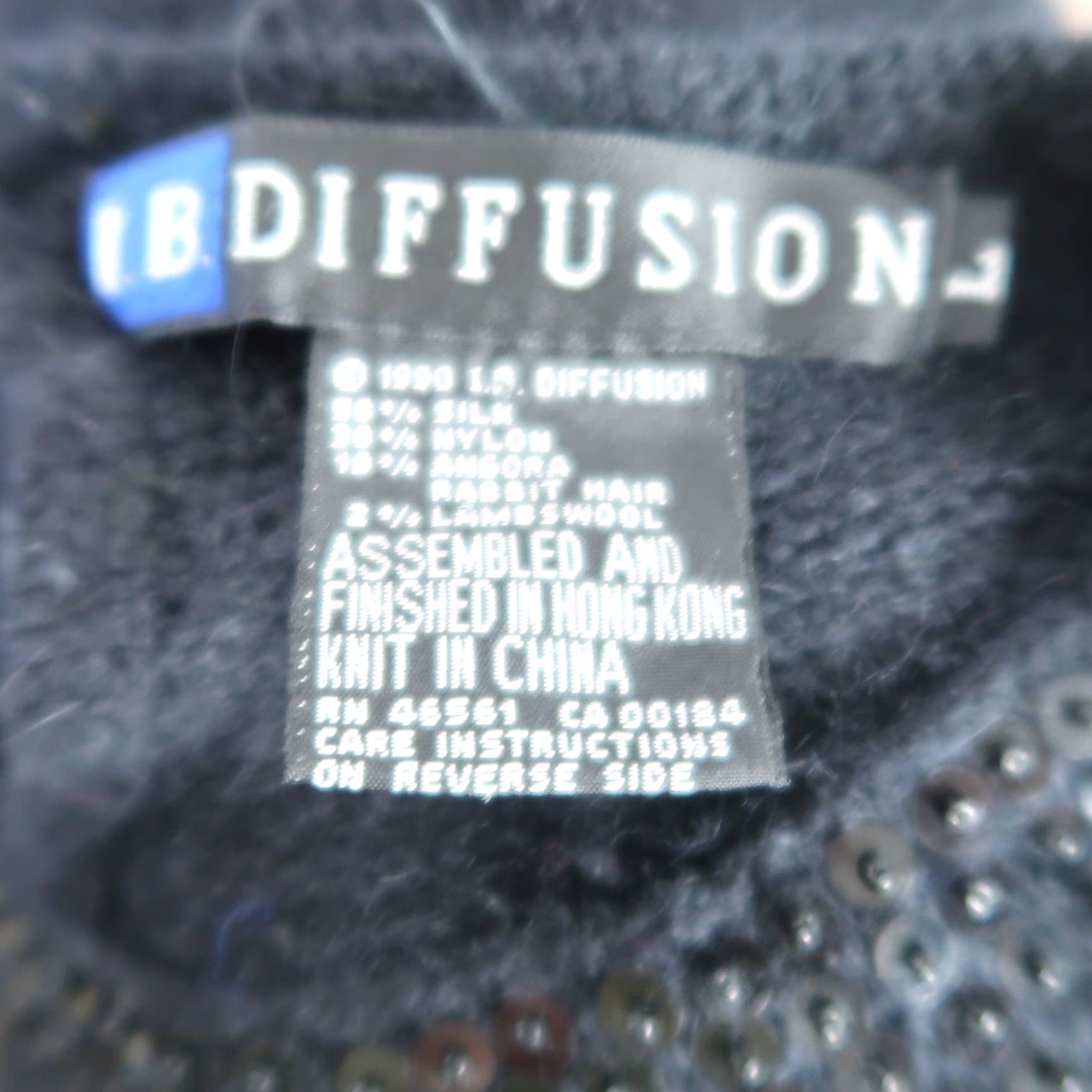 Vintage VINTAGE IB Diffusion Sweater Circle Geometric Sequin Beaded Angora Knit L Women Pullover 90s 80s Size L / US 10 / IT 46 - 5 Thumbnail