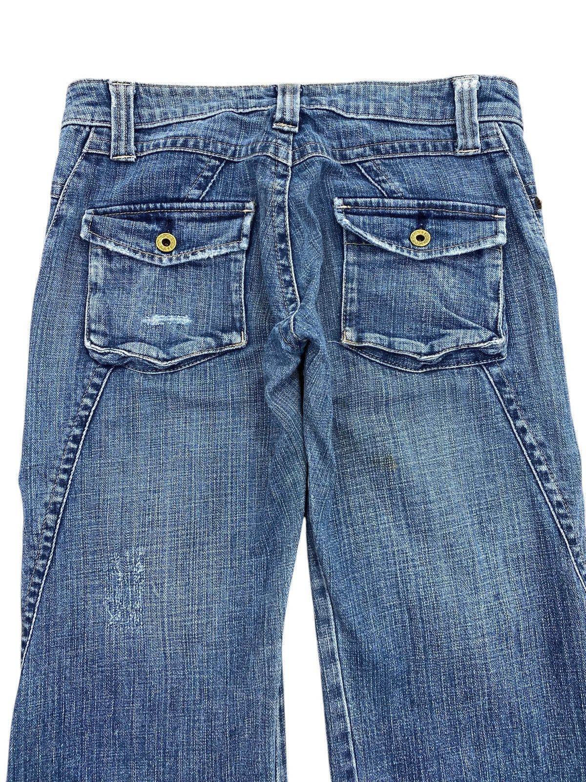 Japanese Brand Vintage Camel Road Blue Wash Style Flare Twist Jeans Size US 30 / EU 46 - 4 Thumbnail