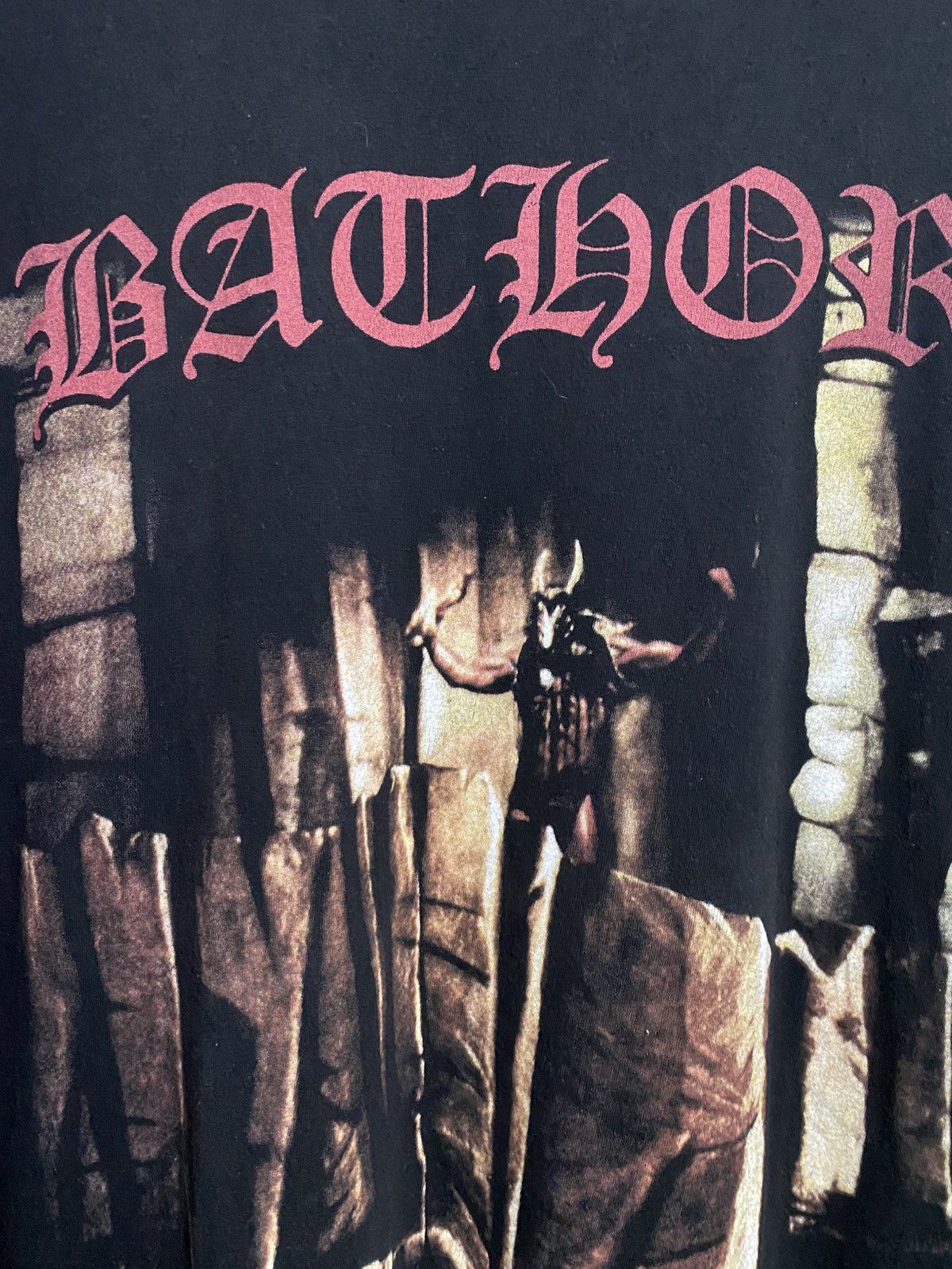Band Tees 💸BINDINGOFFER💸Vtg Bathory Under The Sign of The Black Mark Size US M / EU 48-50 / 2 - 3 Thumbnail