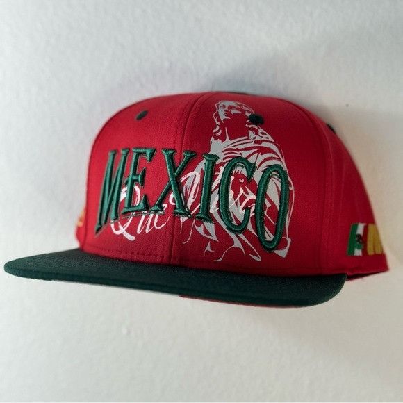 Designer NEW QUE VIVA MEXICO RED/GREEN FLAT BILL SNAPBACK Size ONE SIZE - 3 Thumbnail
