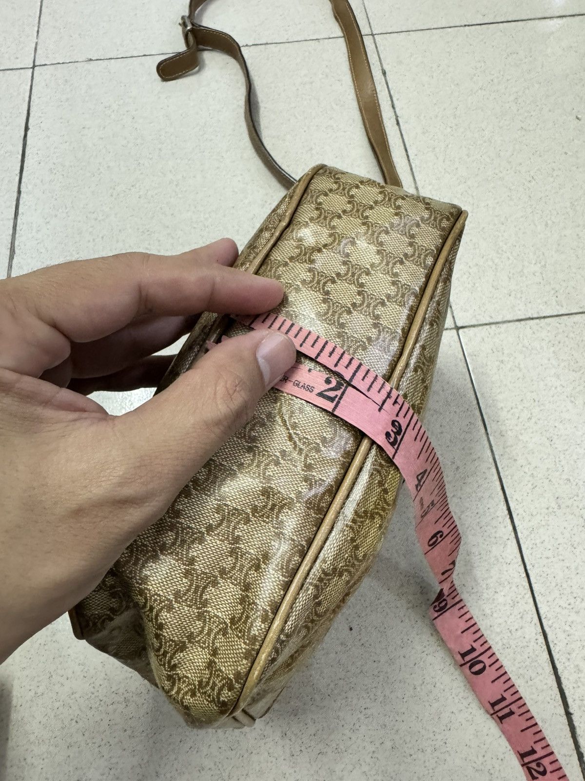 Celine VINTAGE CELINE TRIOMPHE MACADAM PVC CROSS BODY BAG Size ONE SIZE - 5 Thumbnail