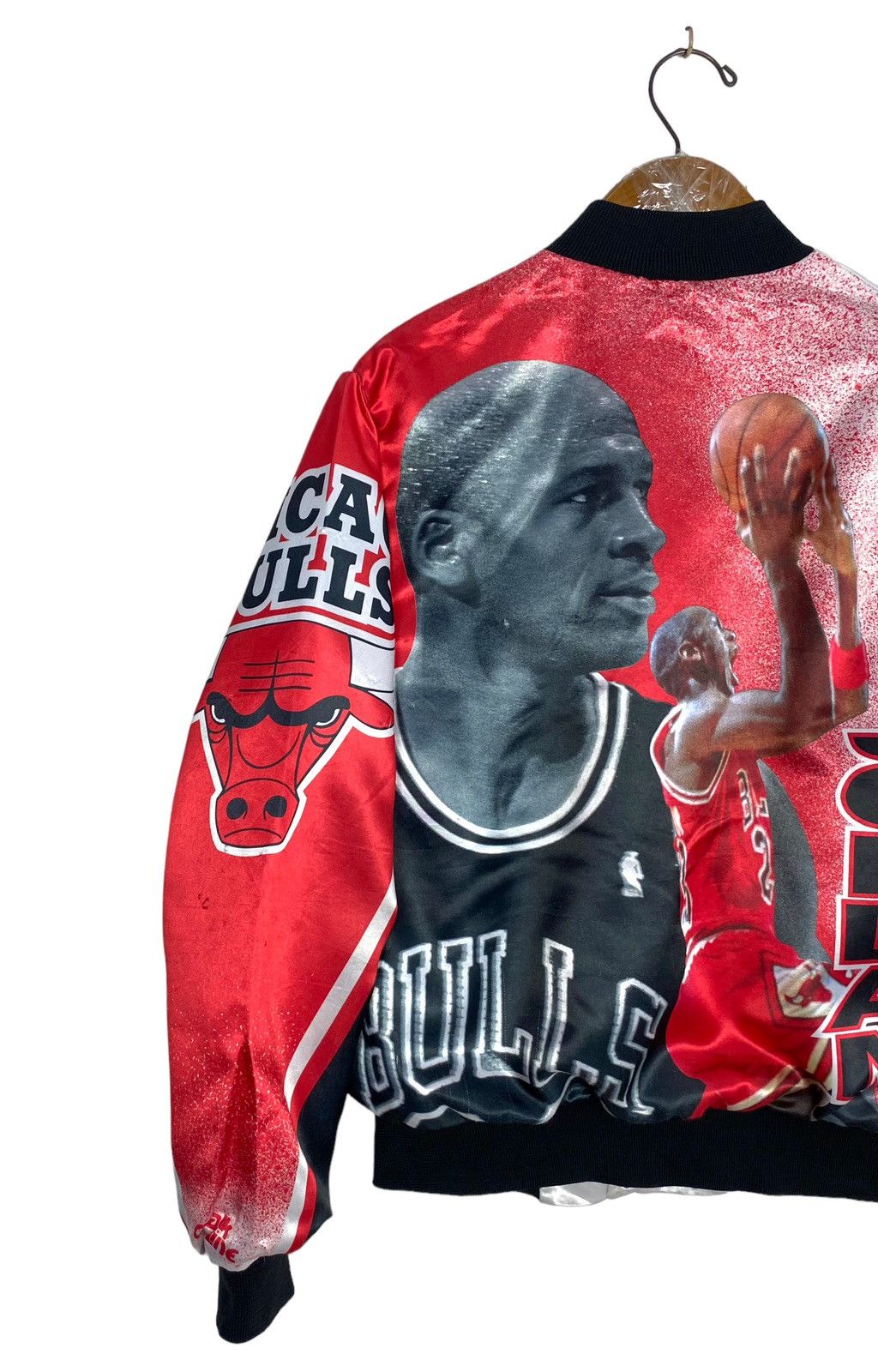 Chalk Line Vtg Chicago Bulls X Michael Jordan Satin Bomber Jacket Size US S / EU 44-46 / 1 - 2 Thumbnail
