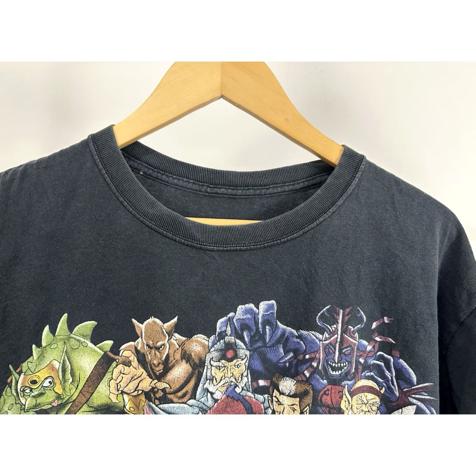 Vintage VTG He-Man Full Character Cast Faded Worn T-Shirt M Black Cartoon Distressed 80s 90s Mens Size US M / EU 48-50 / 2 - 4 Thumbnail