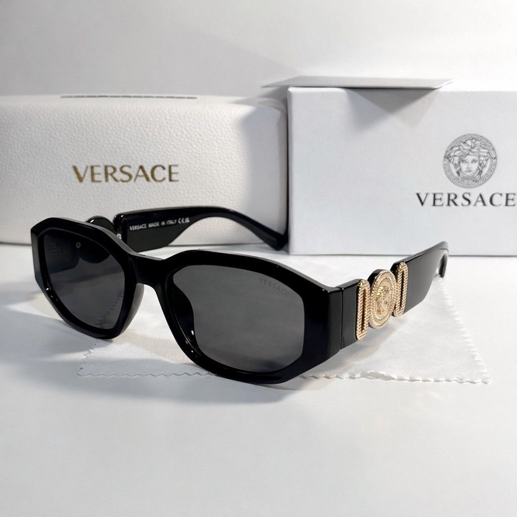 Versace Versace Sunglasses - Black Size ONE SIZE - 1 Thumbnail