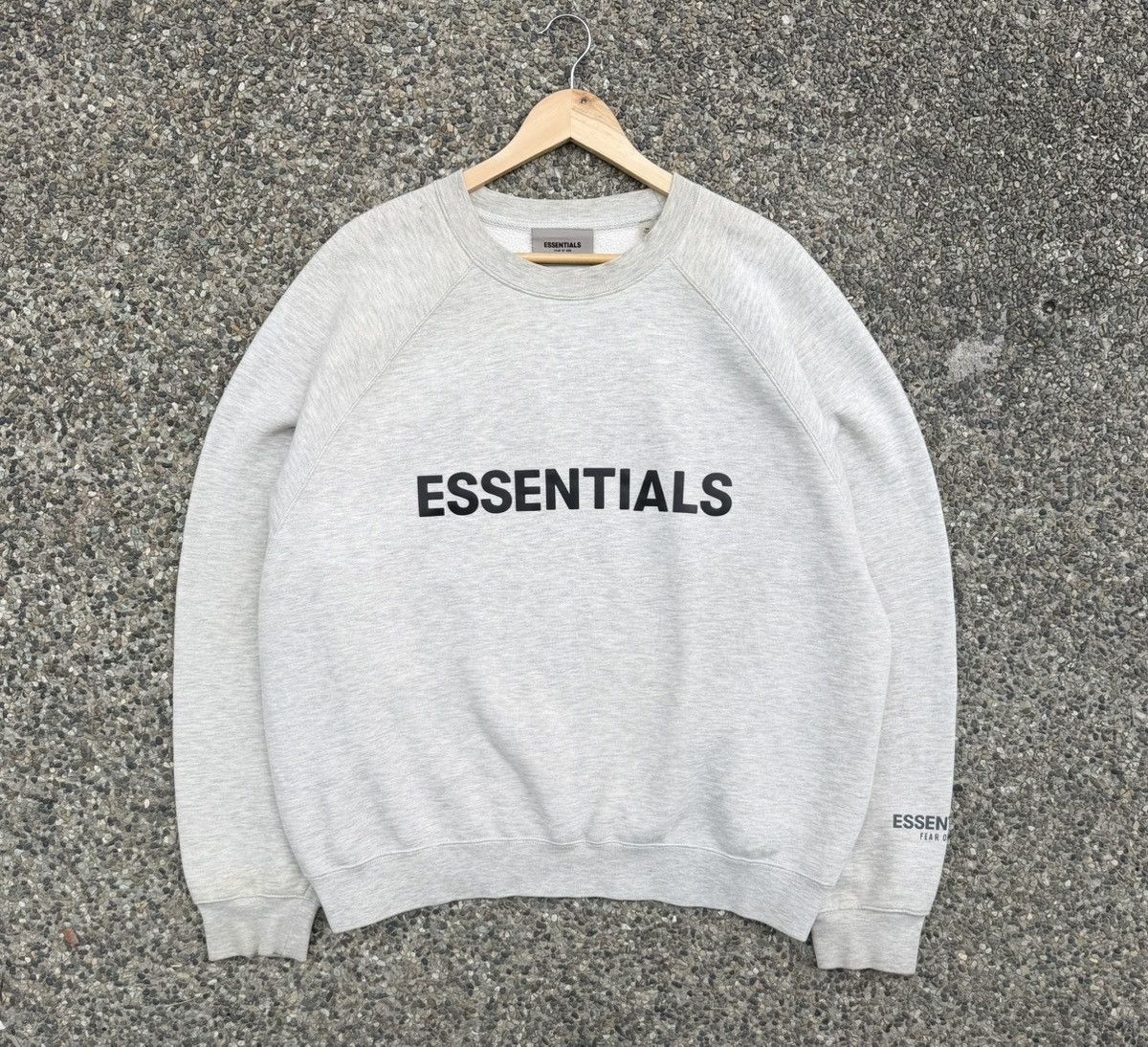 Essentials Fear of God Essentials Baggy Crewneck Size US M / EU 48-50 / 2 - 1 Thumbnail