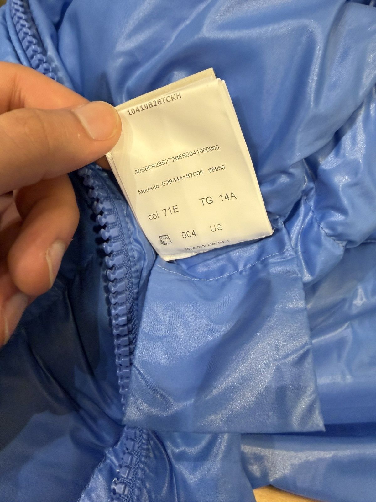 Moncler Moncler KIDS Alberic Guibbotto Down Jacket Size US XXS / EU 40 - 9 Thumbnail