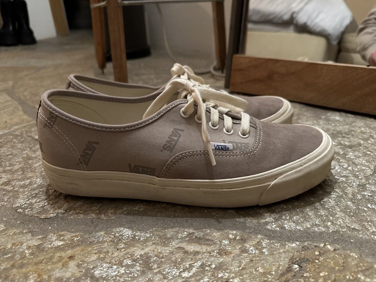 Vans Vans Authentic 44 LX Size US 11.5 / EU 44-45 - 2 Thumbnail