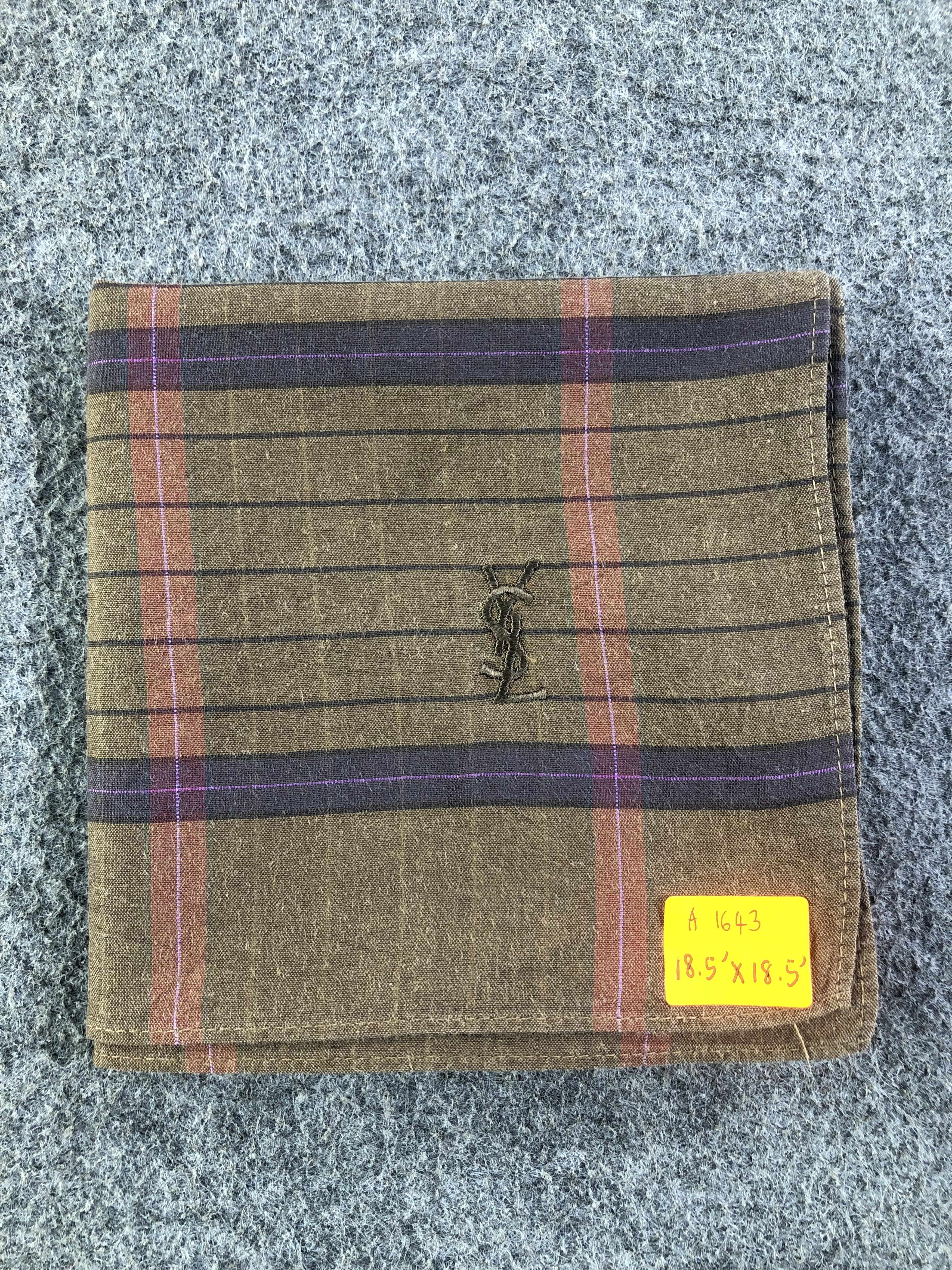 Yves Saint Laurent Yves Saint Laurent Handkerchief / Bandana / Neckerchief Size ONE SIZE - 6 Thumbnail