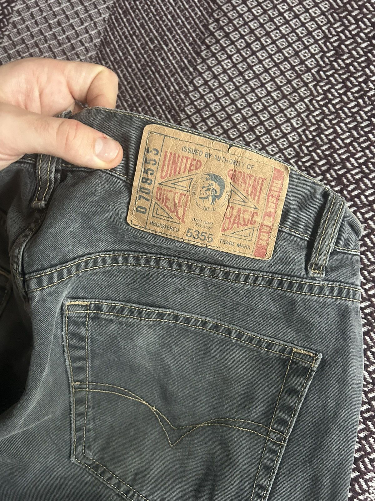 Diesel Vintage Diesel Archive Distressed Jeans 90s Thrashed Size 31 Size US 31 - 6 Thumbnail