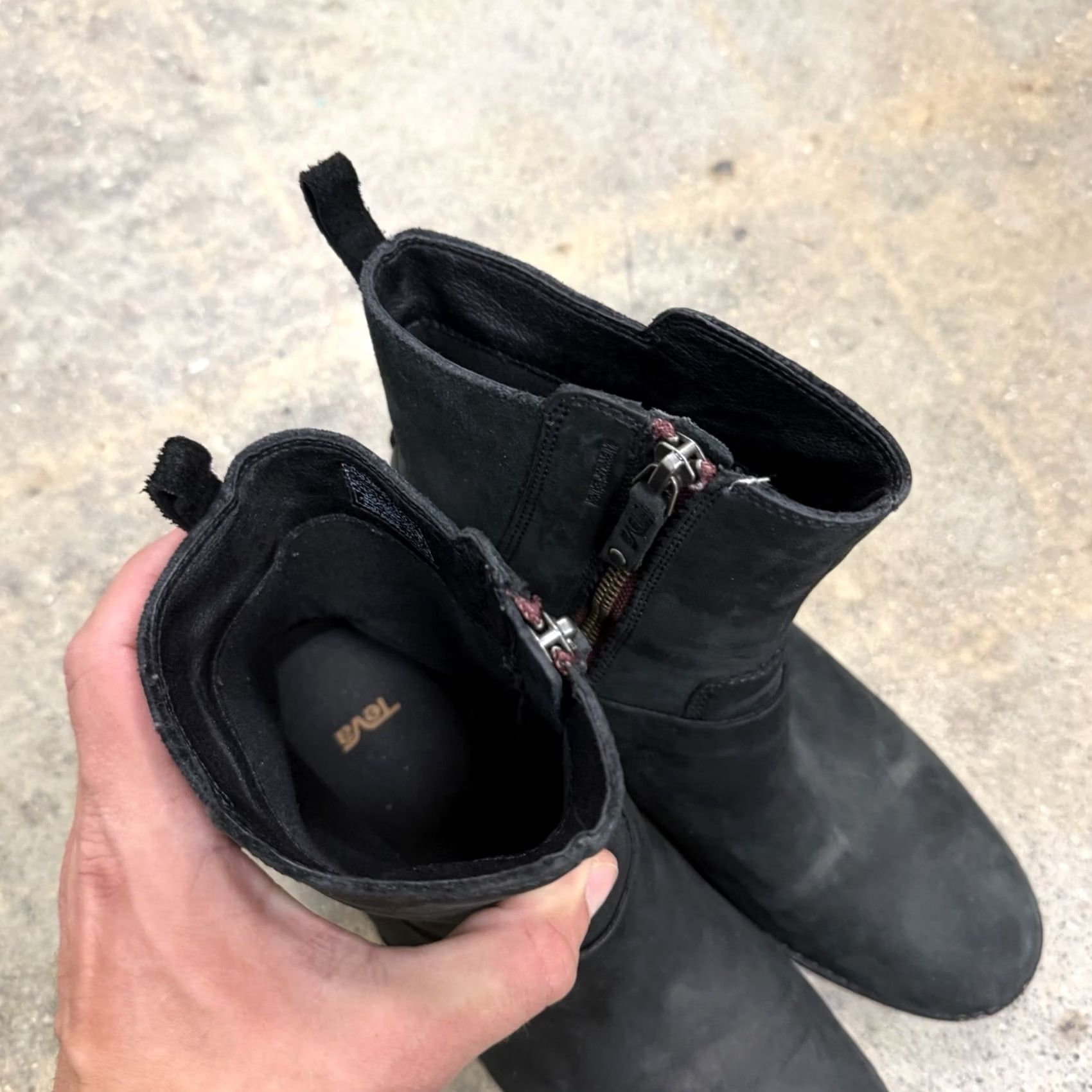 Teva Teva De La Vina Dos Waterproof Boots Side Zip Womens Size 9 Bison Black Size US 9 / IT 39 - 3 Thumbnail