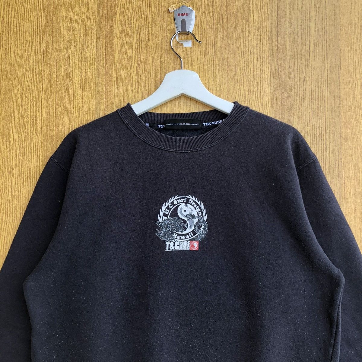 Vintage Vintage T&C Surf Designs Hawaii Sweatshirt Size US L / EU 52-54 / 3 - 4 Thumbnail