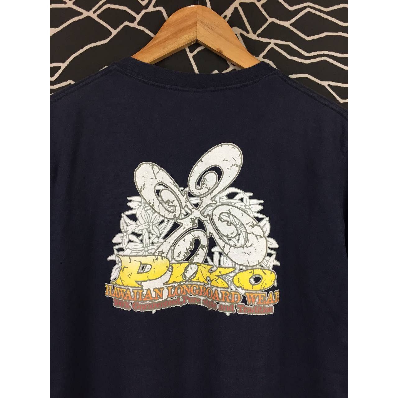 Vintage Piko Hawaiian Longboard Wear Big Logo Surf Tee Size US L / EU 52-54 / 3 - 3 Thumbnail