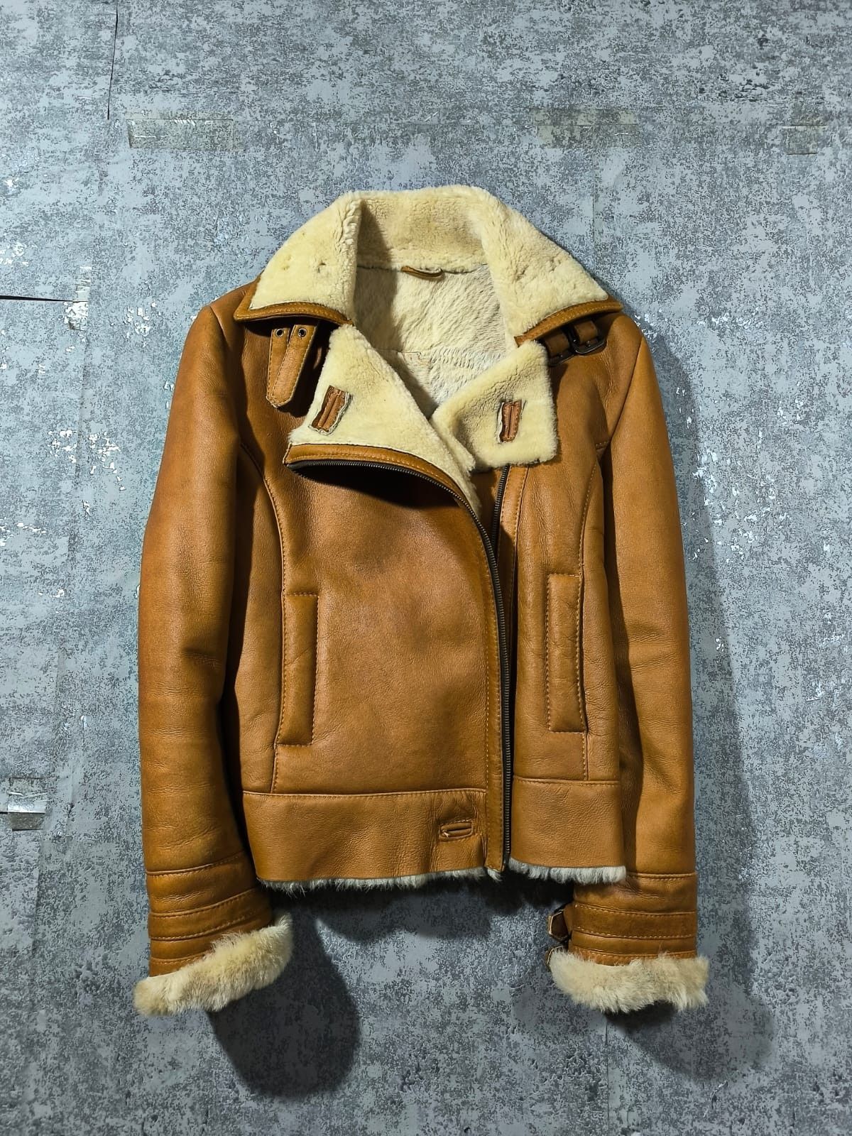 Vintage Vintage Women's Shearling Leather Aviator Jacket Size L / US 10 / IT 46 - 1 Thumbnail