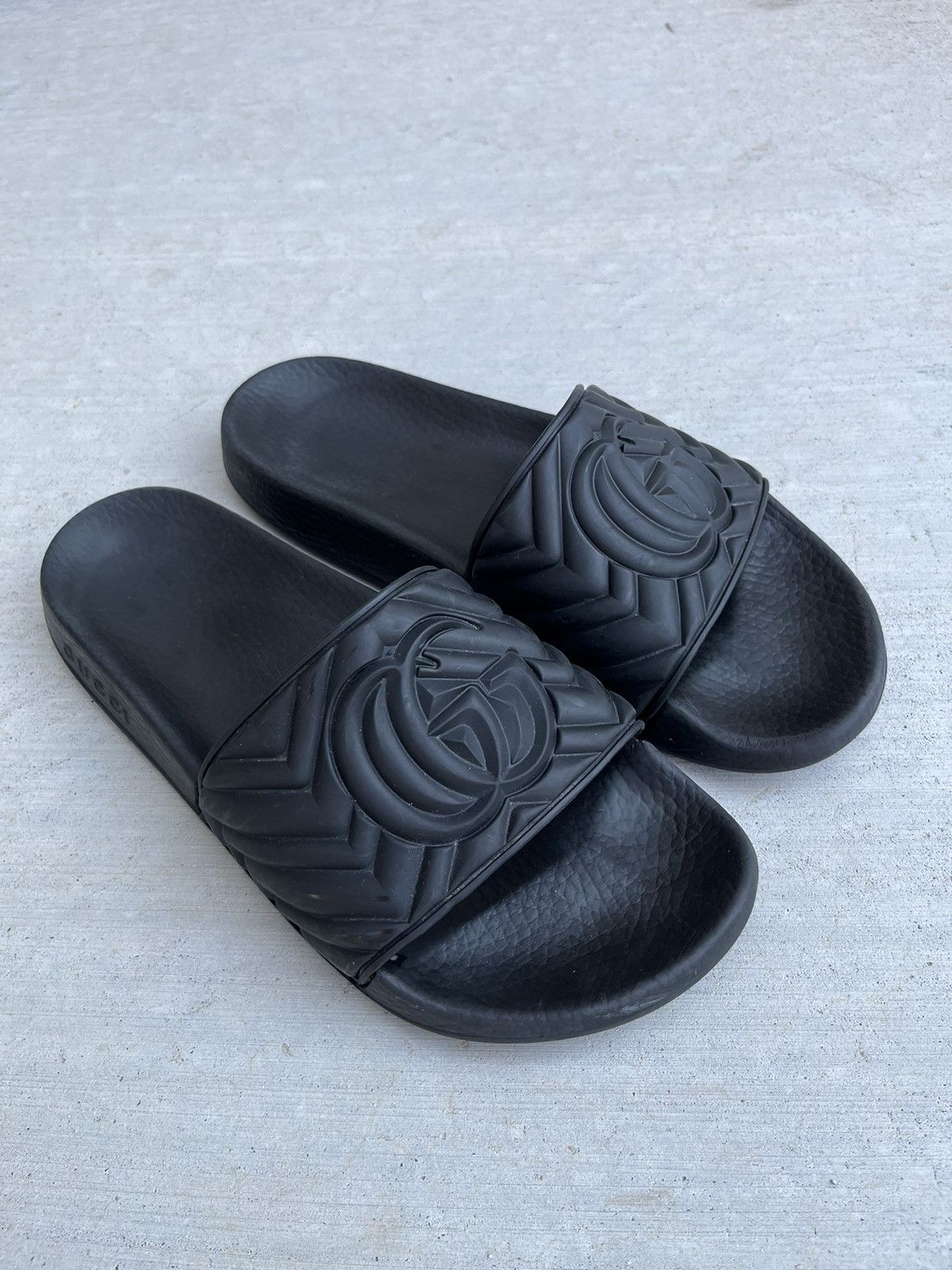 Gucci Gucci Matelasse Marmont Slide ‘Black’ 🖤 Size US 7 / EU 40 - 2 Thumbnail