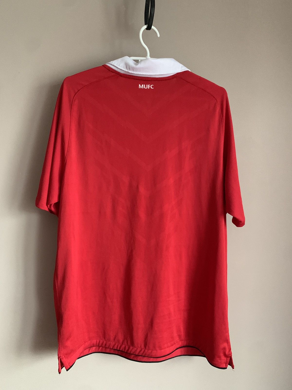 Nike Manchester United 2010 2011 home Nike vintage soccer jersey Size US L / EU 52-54 / 3 - 2 Thumbnail