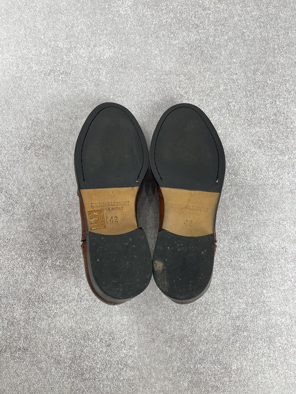 Designer × Vintage Vintage British Passport Leather Brogue Derby Men’s Shoes Size US 9 / EU 42 - 10 Thumbnail