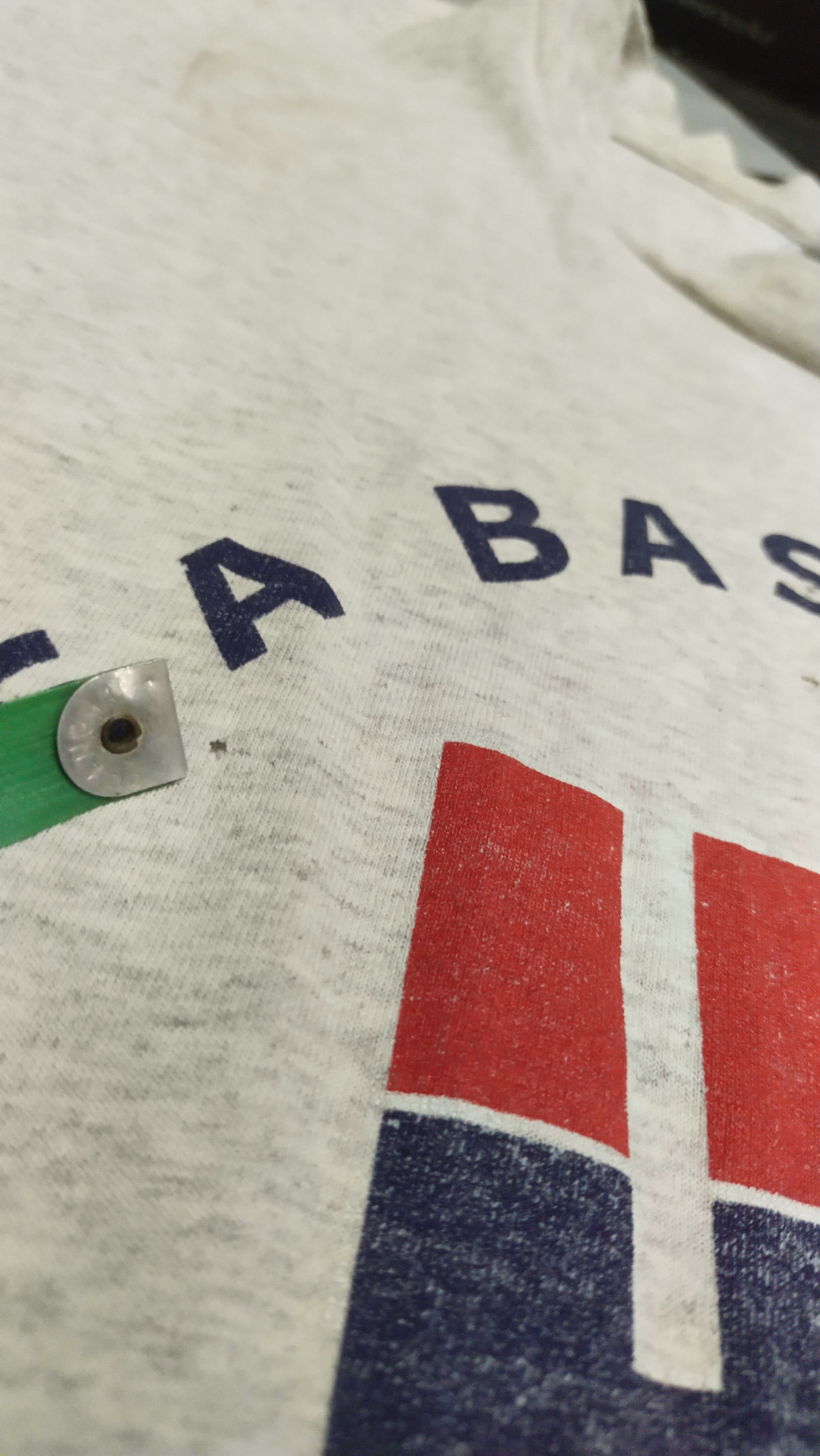 Vintage VINTAGE X CHAMPION BASKETBALL VTG TEE Size US L / EU 52-54 / 3 - 10 Thumbnail