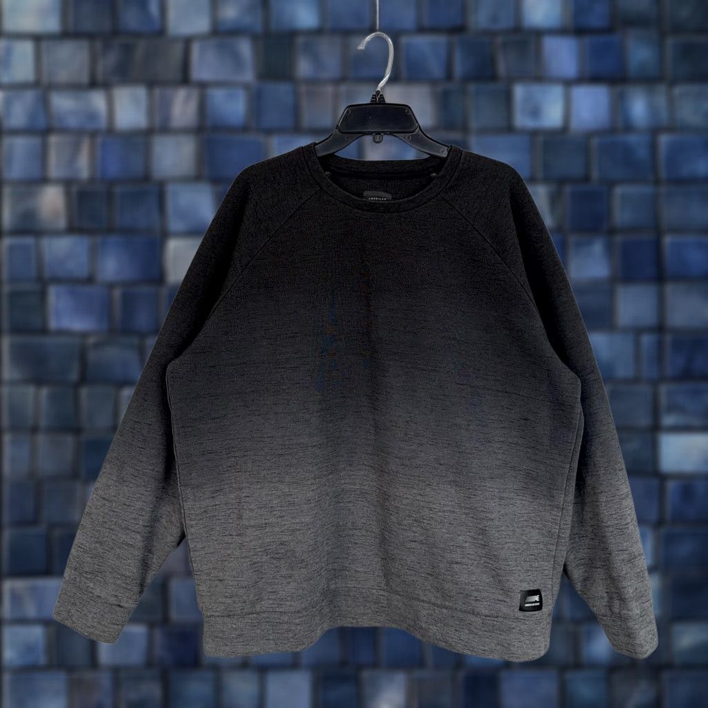 American Eagle Outfitters American Eagle Outfitters Sweatshirt Mens 2XL Gray Gradient Pullover Crewneck AEActive Flex Knit Raglan Long Sleeve Regular Fit Logo Front Hem Mens Size US XXL / EU 58 / 5 - 1 Thumbnail