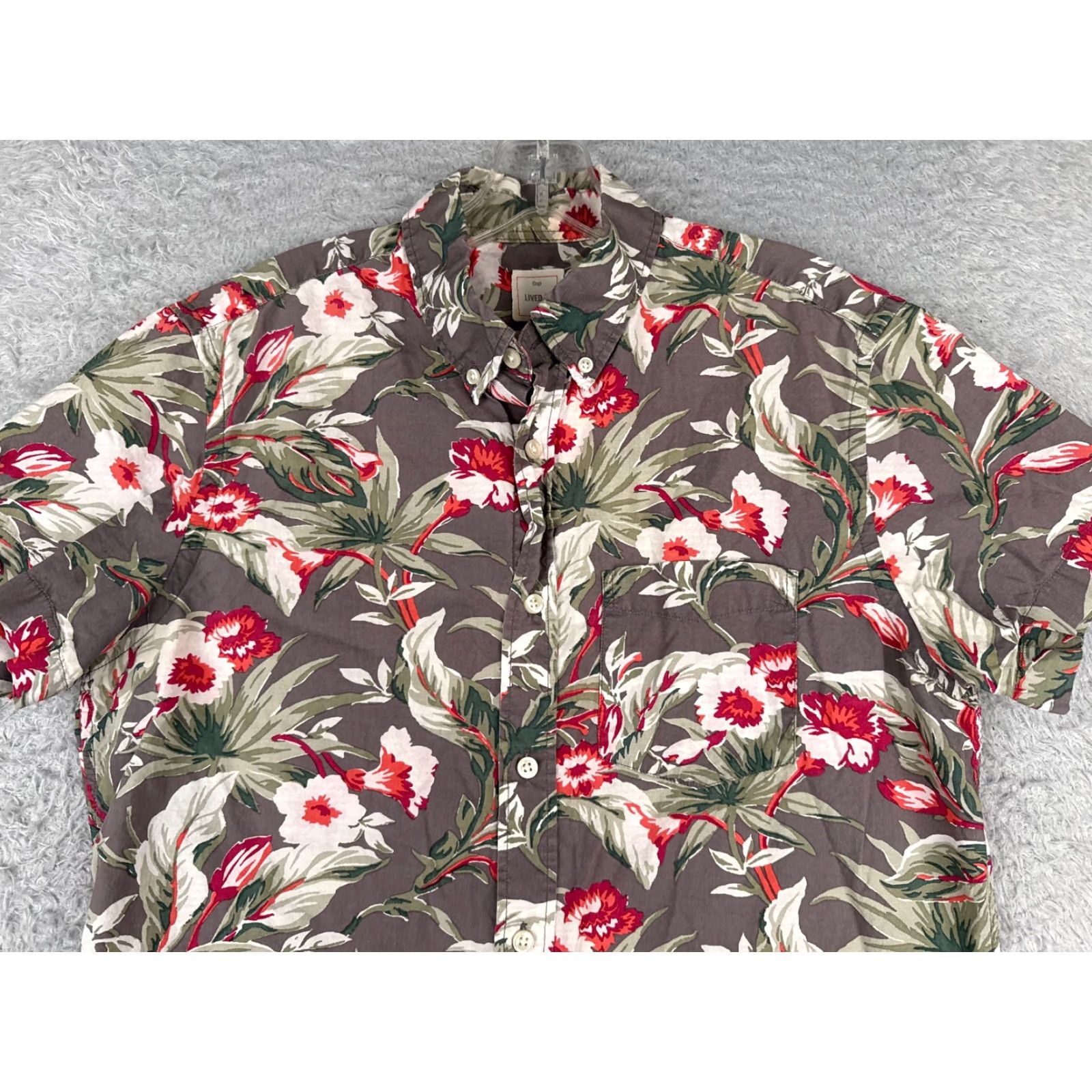 Gap Gap Shirt Men Medium Gray Red Green Floral Leaf Button Up 100% Cotton Hawaiian Size US M / EU 48-50 / 2 - 4 Thumbnail