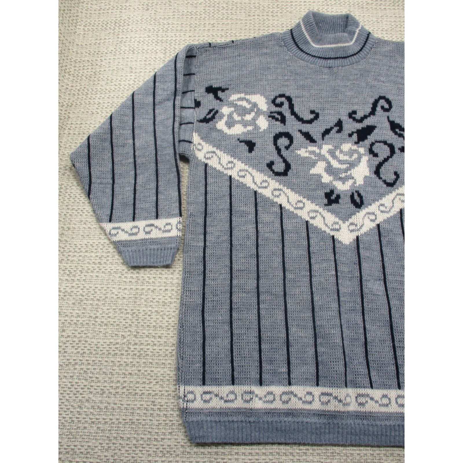Vintage VINTAGE Village Fair Sweater Womens M Blue White Made In USA Acrylic Crew Neck Long Sleeve Striped Knit Pullover All Seasons Casual Womens Size M / US 6-8 / IT 42-44 - 4 Thumbnail