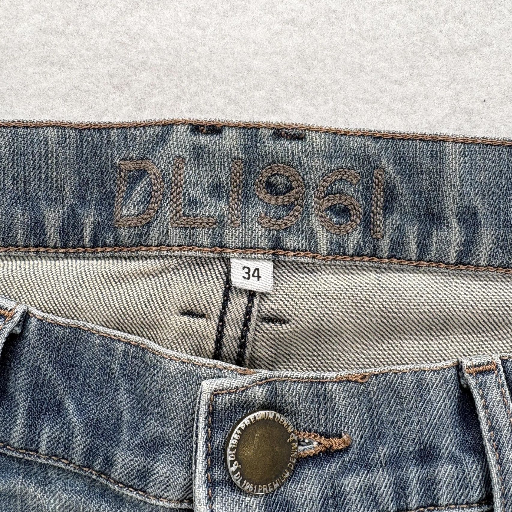 DL1961 DL1961 Vince Casual Straight Jeans Mens 34x32 Blue Medium Wash Comfort Denim Size US 34 / EU 50 - 4 Thumbnail