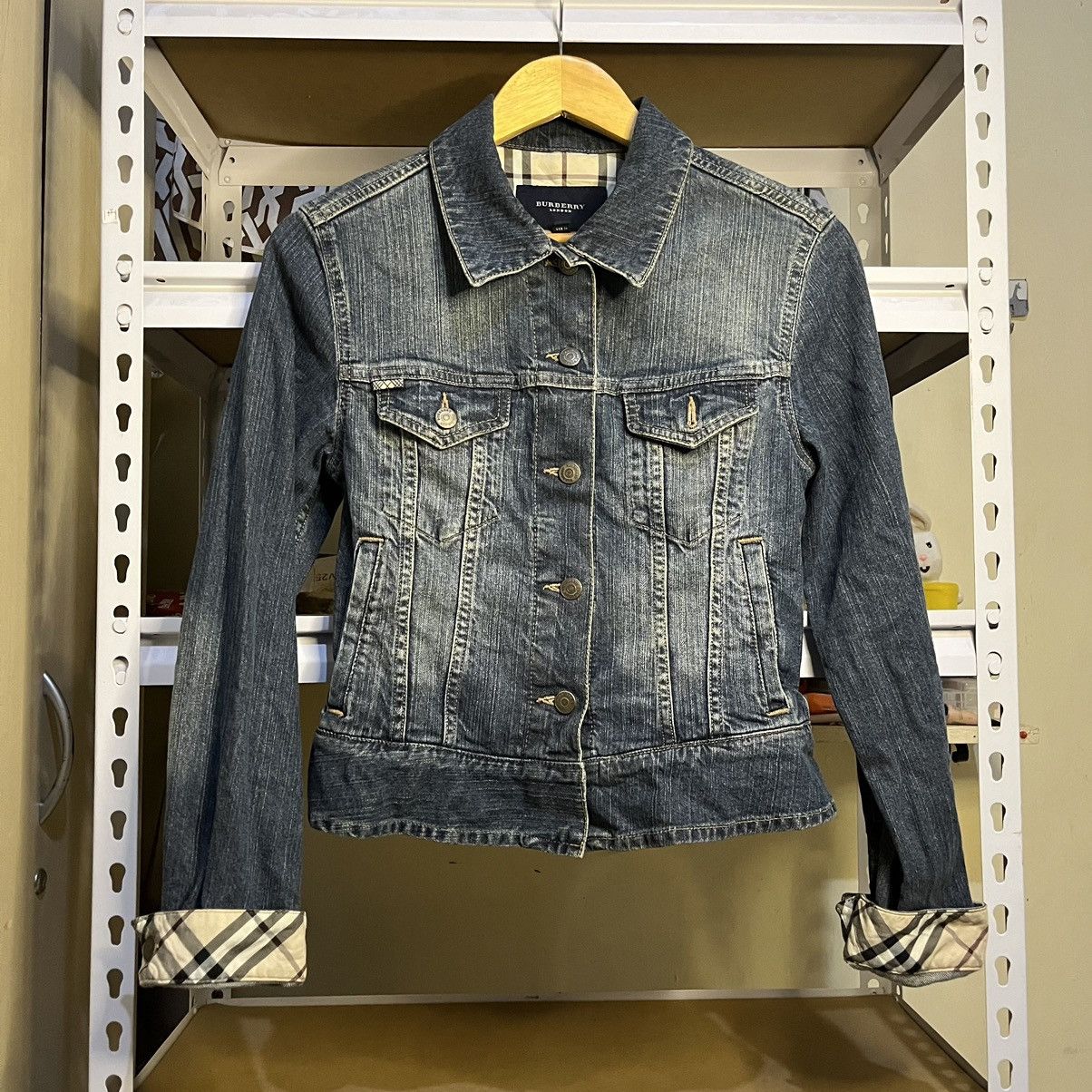 Burberry Burberry Denim Jacket Size M / US 6-8 / IT 42-44 - 1 Thumbnail