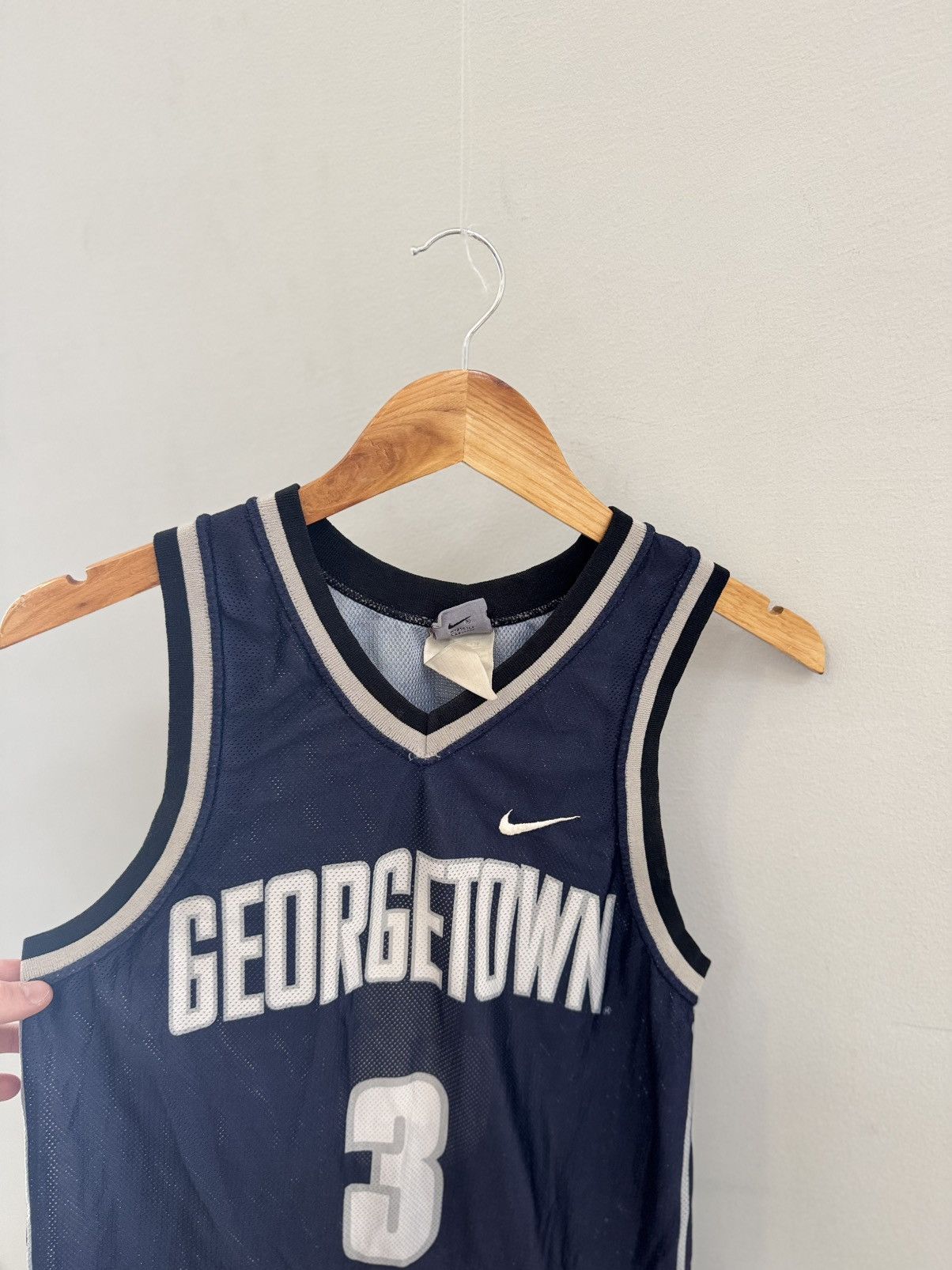 Nike Georgetown Hoyas Jersey - Allen Iverson (3) Size US S / EU 44-46 / 1 - 7 Thumbnail