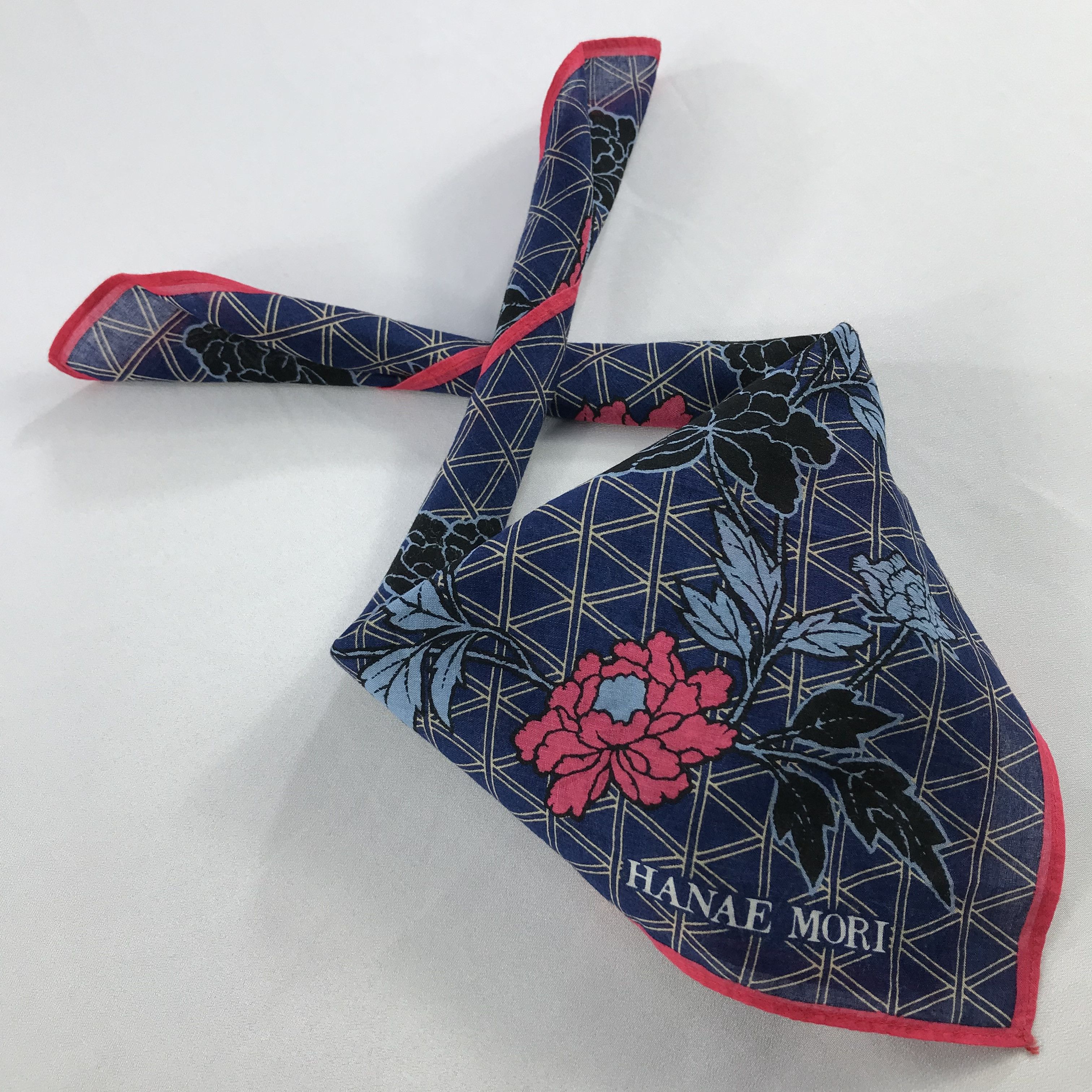 Hanae Mori × Vintage Hanae Mori Bandana / Handkerchief / Neckerchief - S2673 Size ONE SIZE - 4 Thumbnail