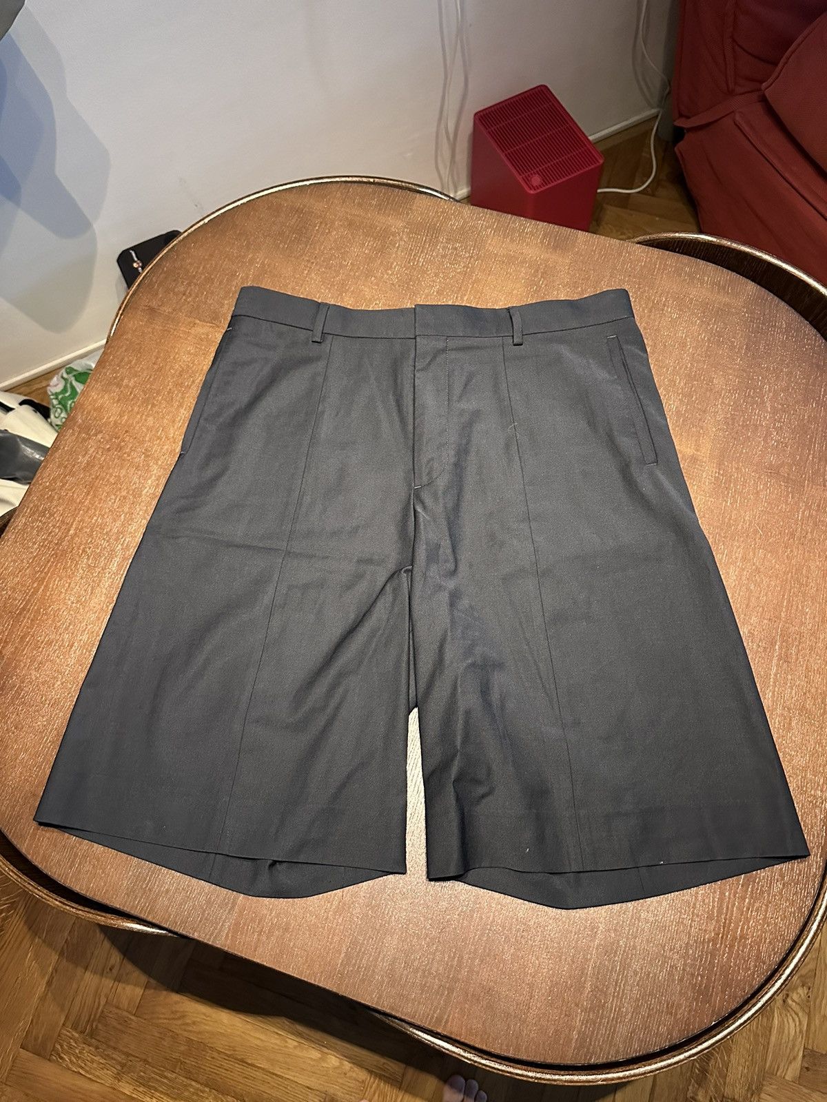Cos COS shorts Size US 33 - 1 Thumbnail