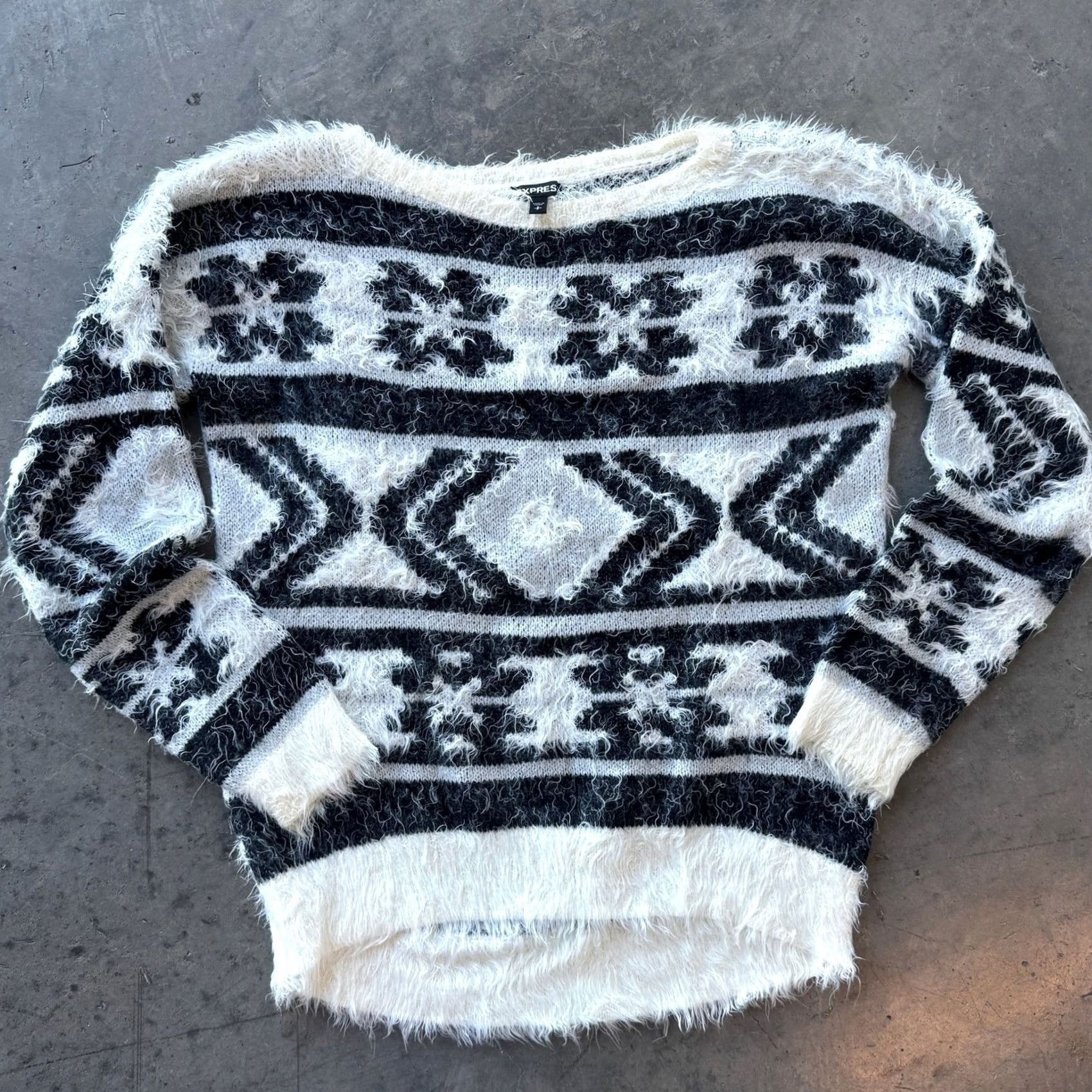 Express VINTAGE Y2K Express Grandmacore Pullover Fluffy Aztec Pattern Sweater Small Size S / US 4 / IT 40 - 2 Thumbnail