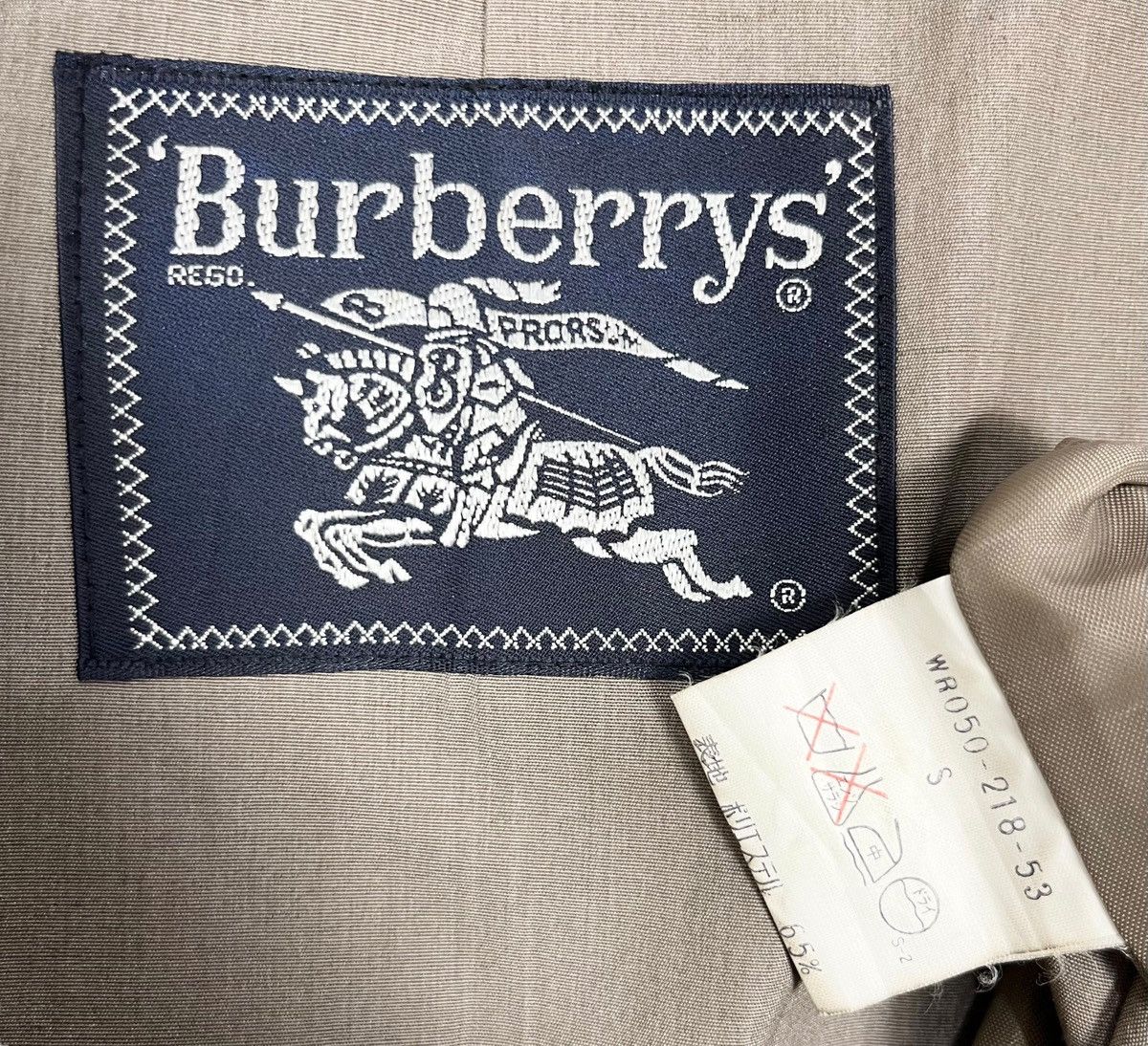 Burberry × Vintage Vintage Burberrys Nylon Trench Coat Size US S / EU 44-46 / 1 - 8 Thumbnail