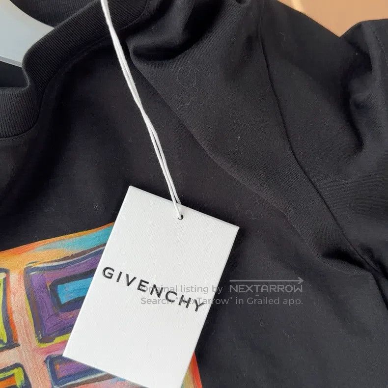 Givenchy Givenchy Black Short Sleeve Size US M / EU 48-50 / 2 - 3 Thumbnail