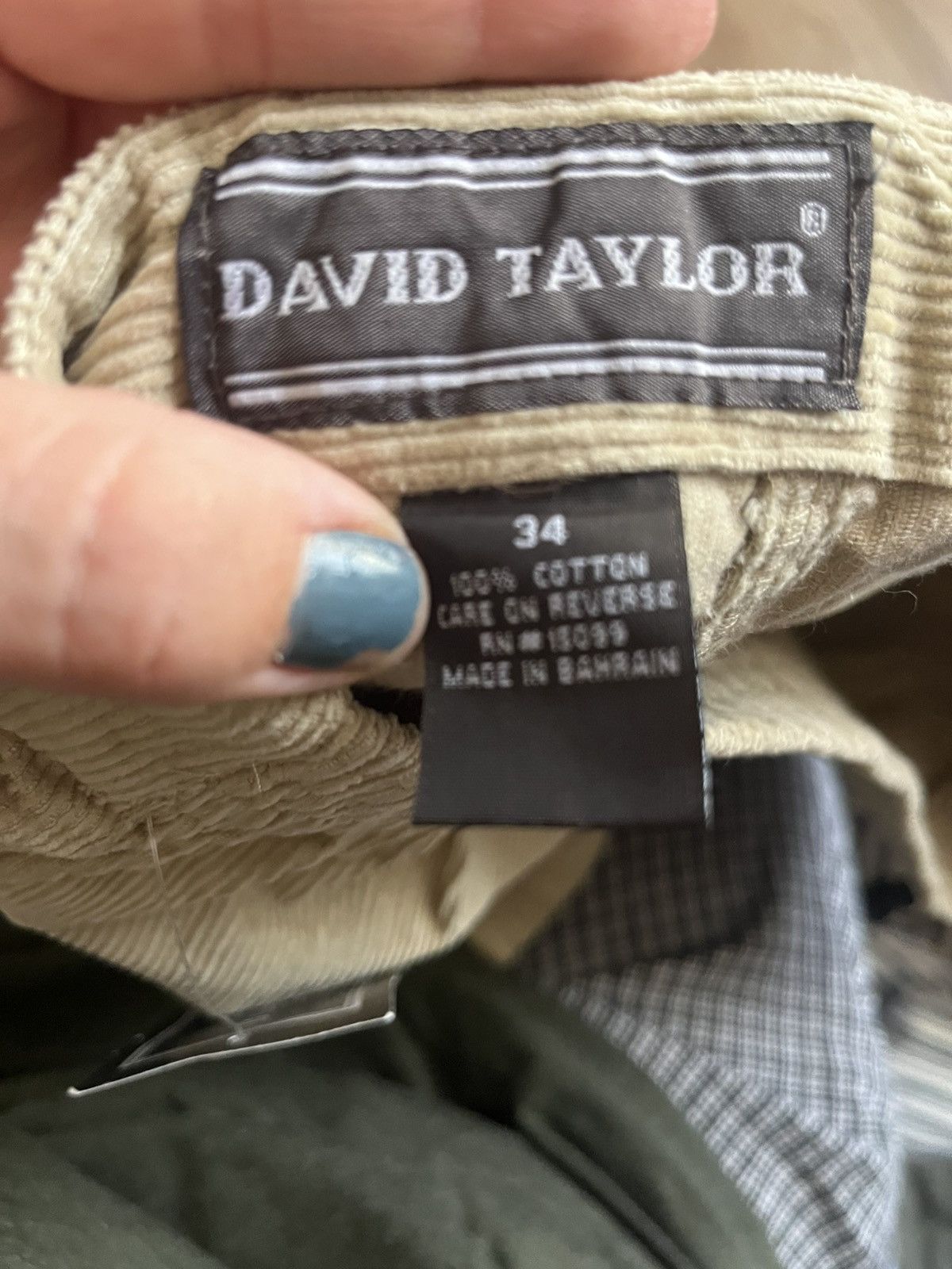 David Taylor Brand new corduroy shorts Size 34" / US 12 / IT 48 - 2 Thumbnail