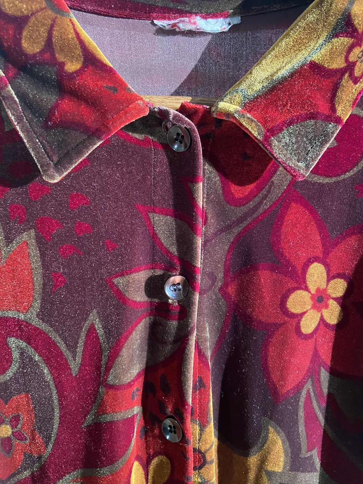 Vintage Vintage 70s floral velvet button-up Size US S / EU 44-46 / 1 - 2 Thumbnail