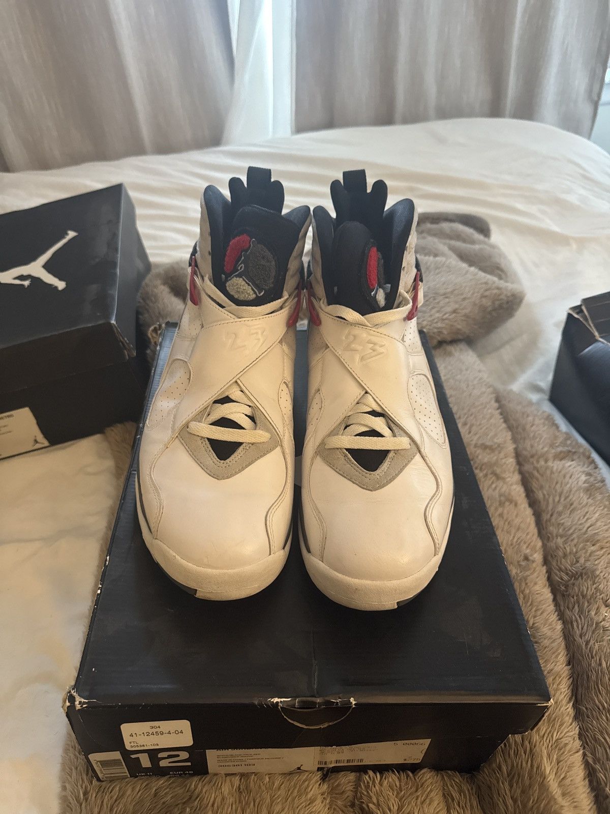Jordan Brand 2013 Jordan 8 bugs bunny Size US 12 / EU 45 - 7 Thumbnail