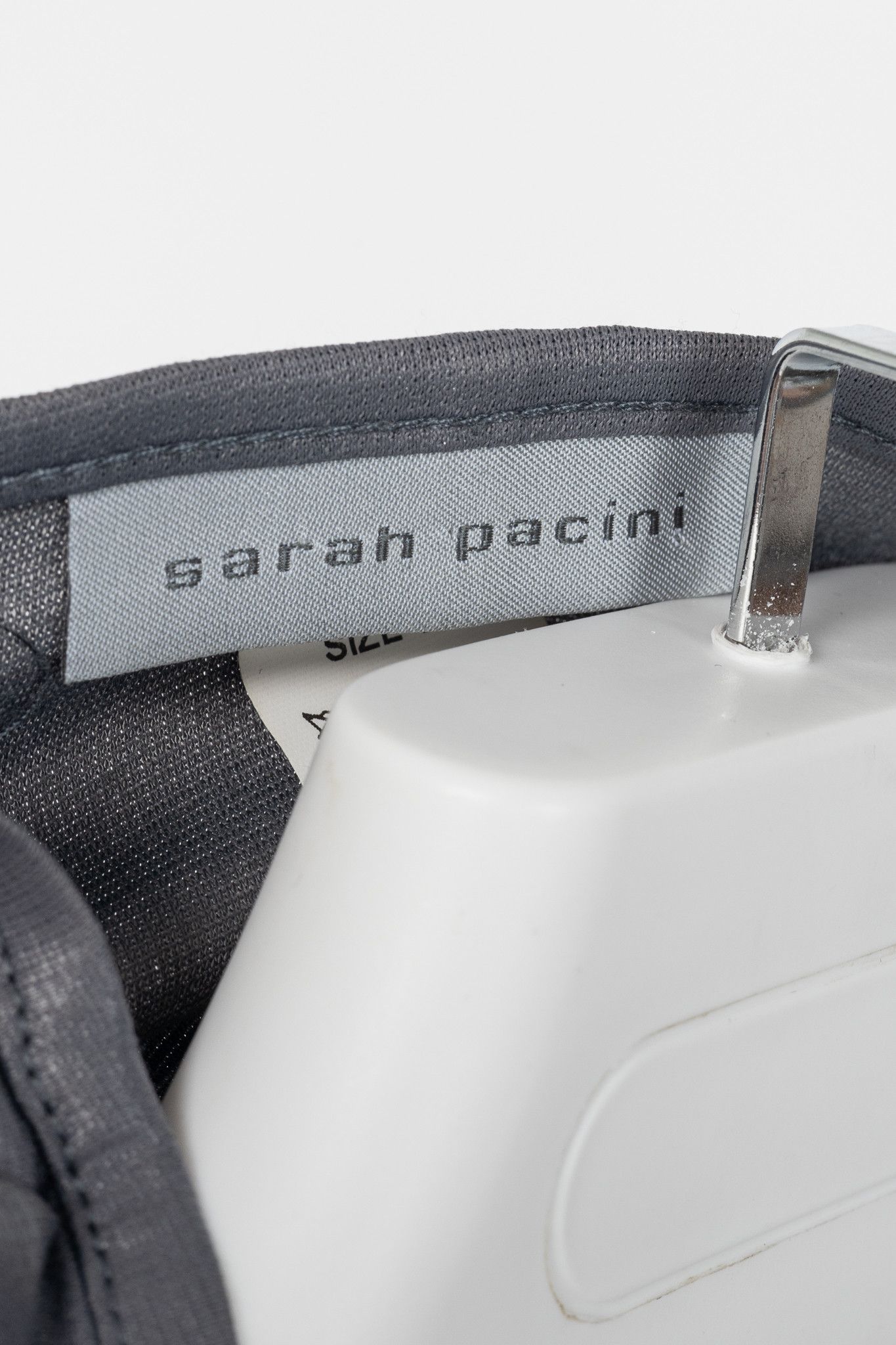 Sarah Pacini Sarah Pacini Shiny Grey Jersey Cowl Tank Size S / US 4 / IT 40 - 4 Thumbnail