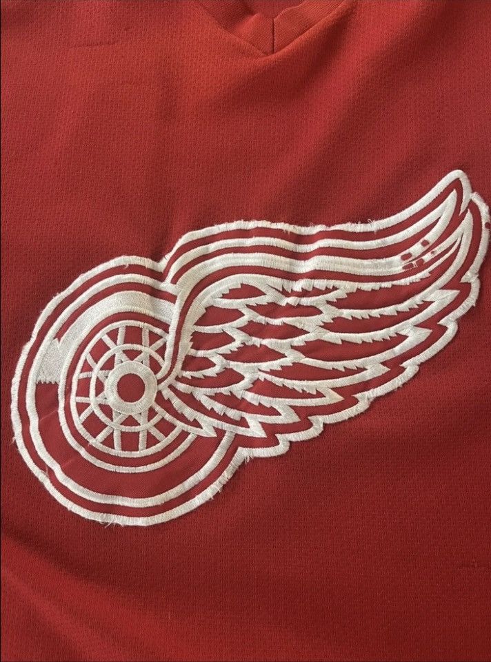 NHL × Starter × Vintage 💎Vintage💎 90’s Detroit Red Wings 🪽🥅 Starter ⭐️ 🏒 Jersey Size US M / EU 48-50 / 2 - 7 Thumbnail