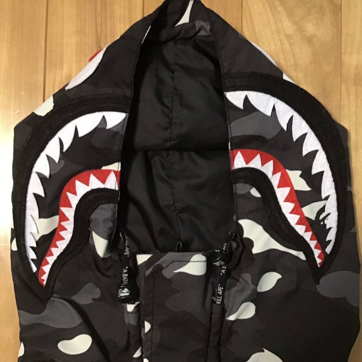 Bape 💫Glow in the Dark💫 BAPE camo shark hoodie snowboard jacket Size US M / EU 48-50 / 2 - 4 Thumbnail