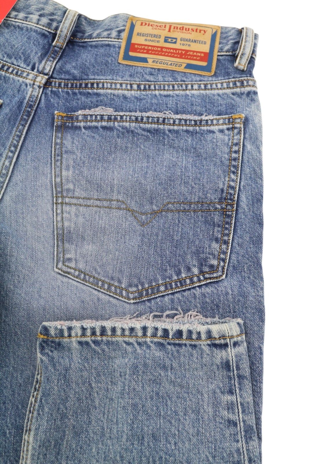 Diesel 1995 09C66 W30/L32 Blue Faded Slim Straight 85420 Size US 30 / EU 46 - 5 Thumbnail