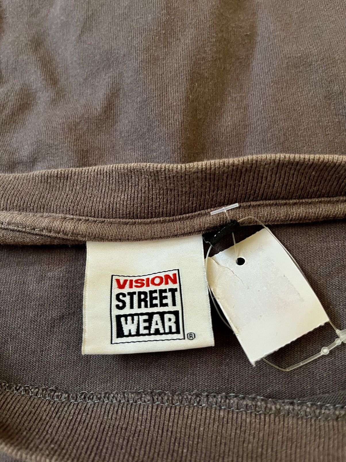 Vision Streetwear Vintage Vision Streetwear Shirt Size US XL / EU 56 / 4 - 2 Thumbnail