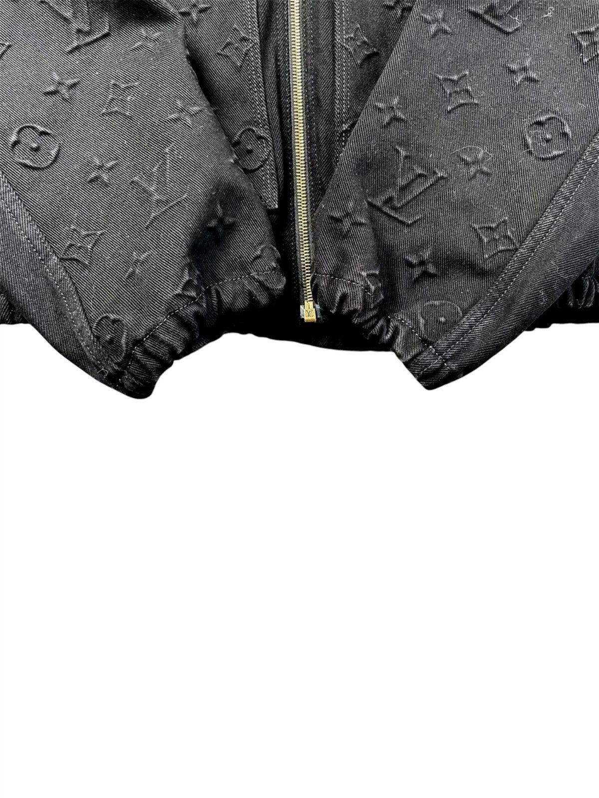 Louis Vuitton Louis Vuitton 48 Carpenter Hooded Denim Jacket 3D Monogram Size US M / EU 48-50 / 2 - 7 Thumbnail