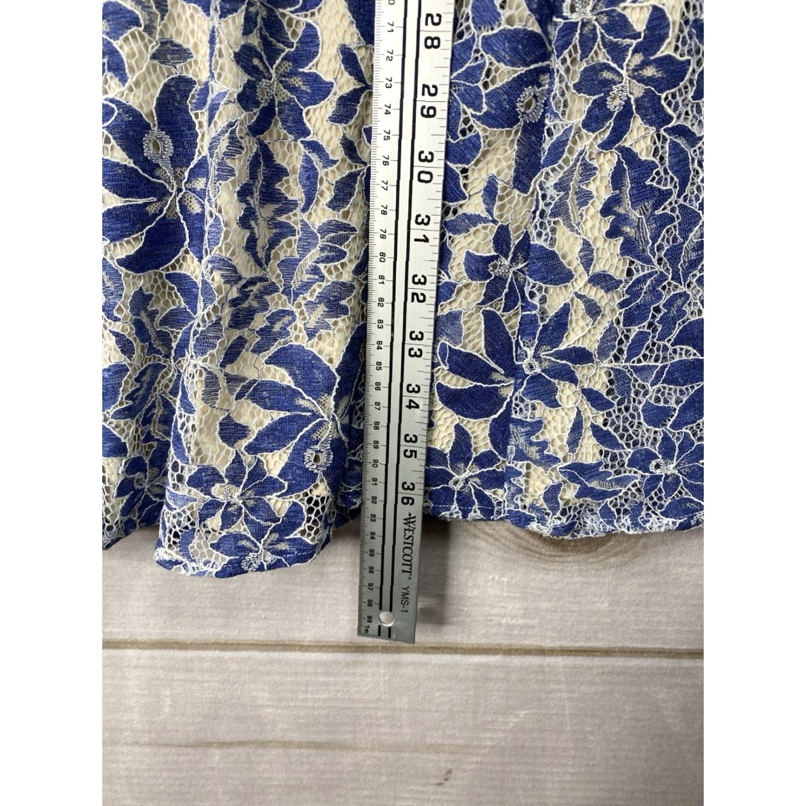 Tommy Hilfiger TOMMY HILFIGER Dress Sz 12 Blue White Embroidered Sleeveless Lined Zip Up Boho Shirt Dress Womens 90s Floral Casual Knee Length Size XL / US 12-14 / IT 48-50 - 4 Thumbnail