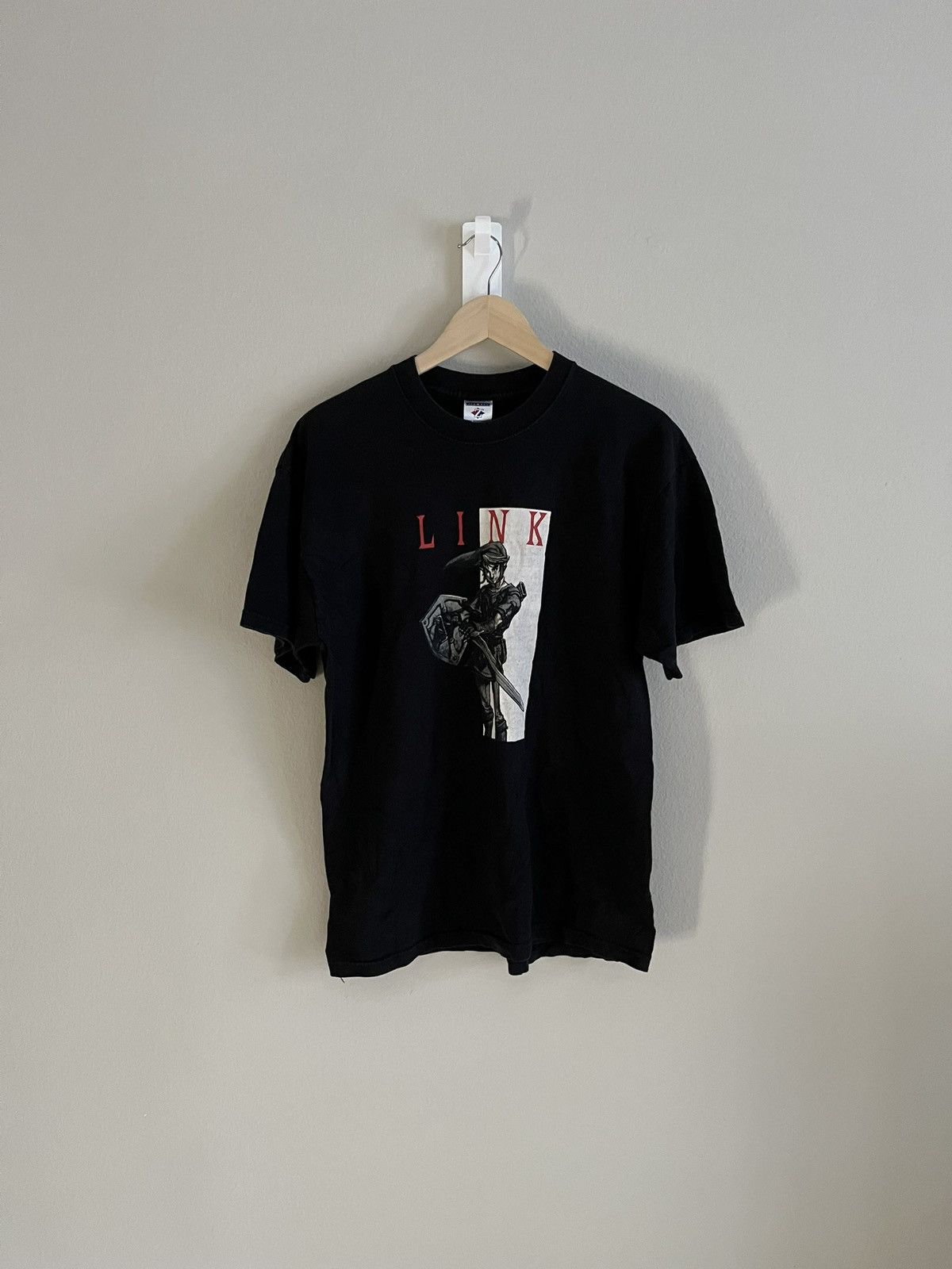 Vintage Vintage LINK character The Legend Zelda PlayStation t-shirt Size US L / EU 52-54 / 3 - 1 Thumbnail