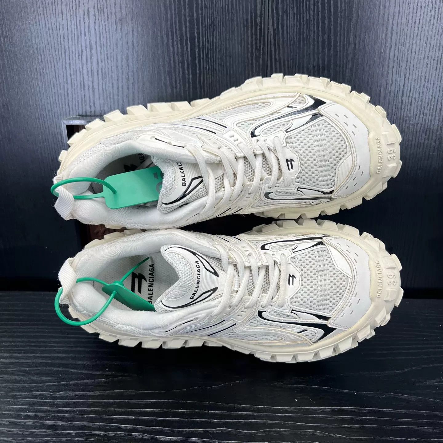Balenciaga Balenciaga Tire Sneaker White/Black EU 39 Size US 8.5 / IT 38.5 - 5 Thumbnail