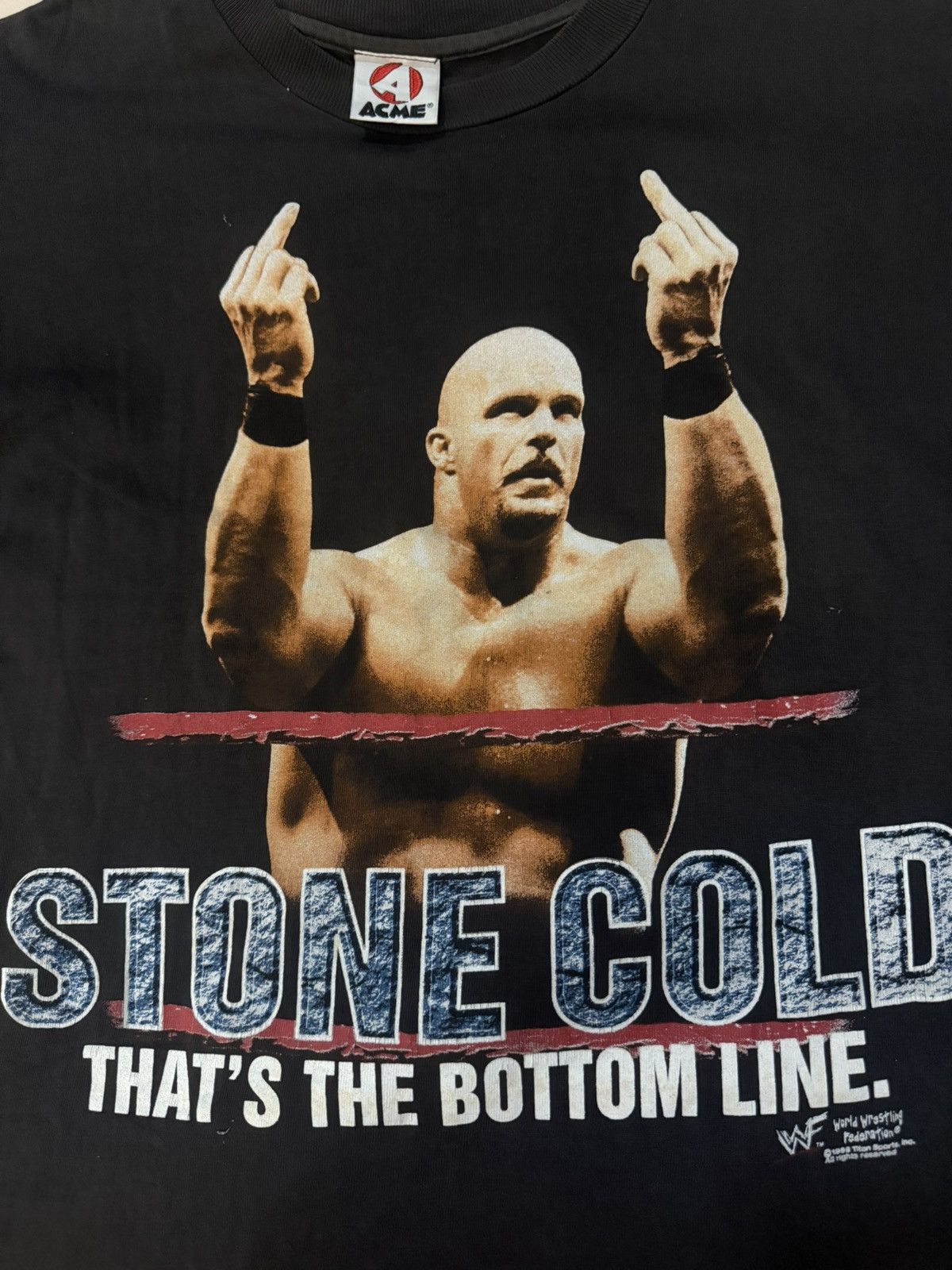 Vintage Vintage 90s WWF Stone Cold Flipping Bird T Shirt What? Size US L / EU 52-54 / 3 - 3 Thumbnail